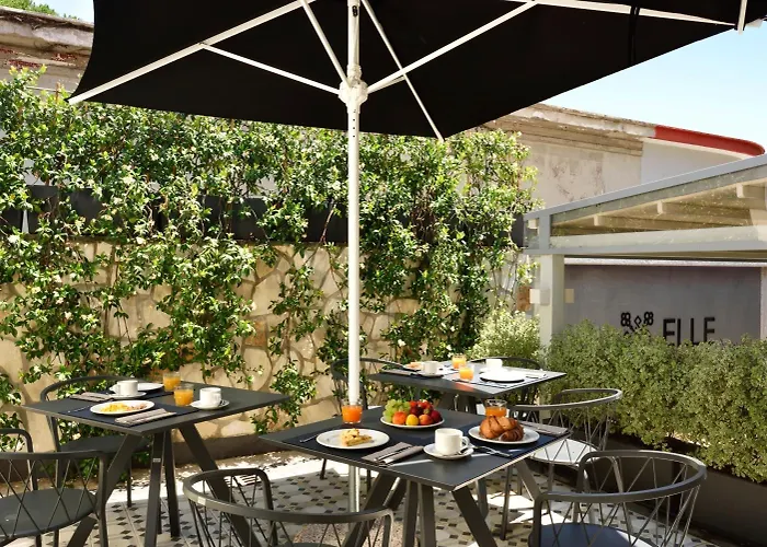 Le Boutique Hotel